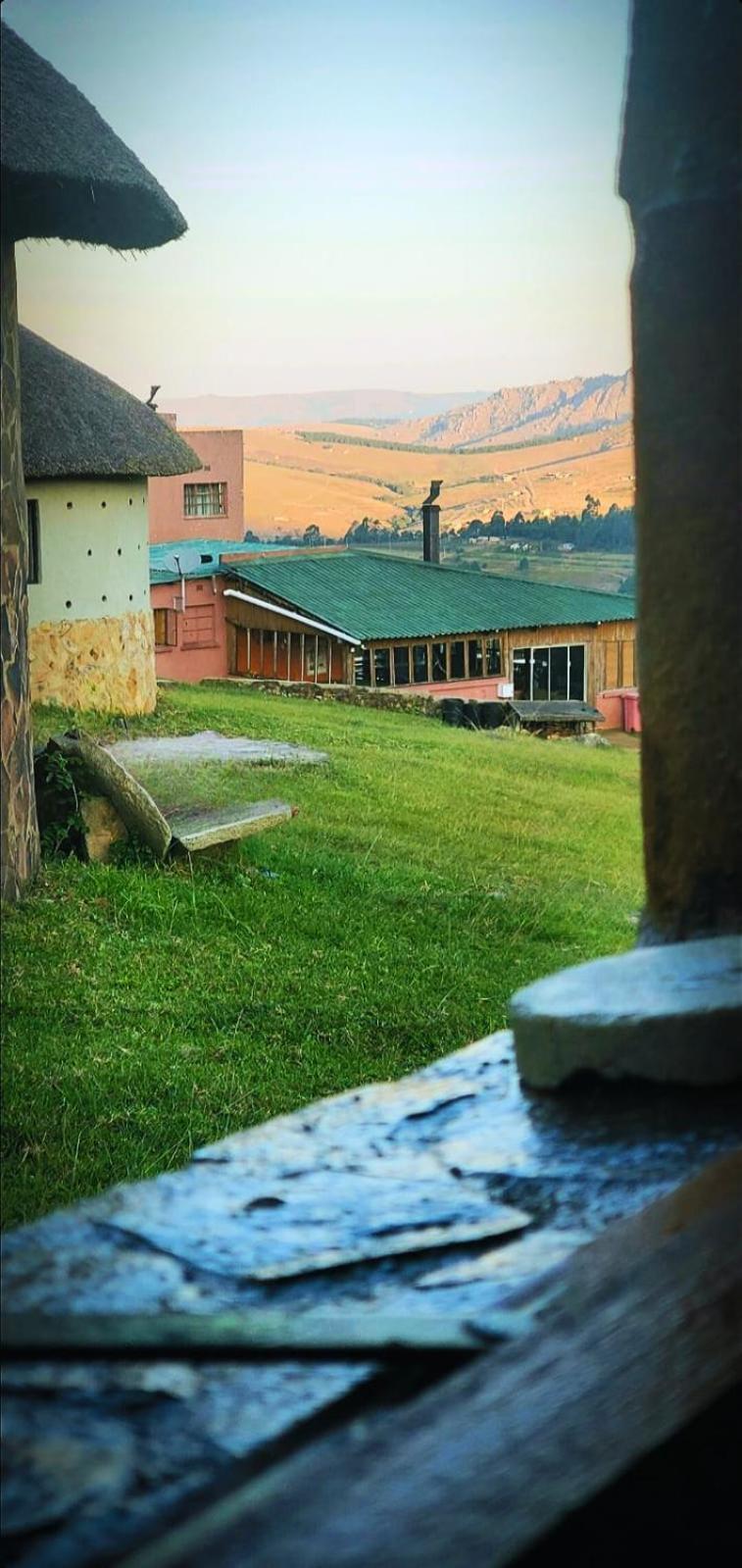 Sobantu Guest Farm Konuk evi Piggs Peak Dış mekan fotoğraf